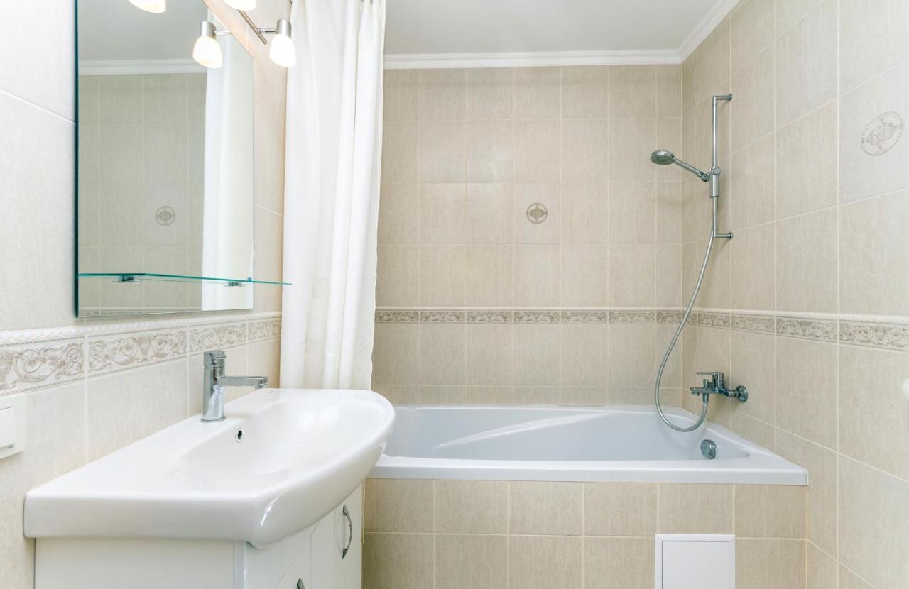 Luxcenterapartment Киев Экстерьер фото